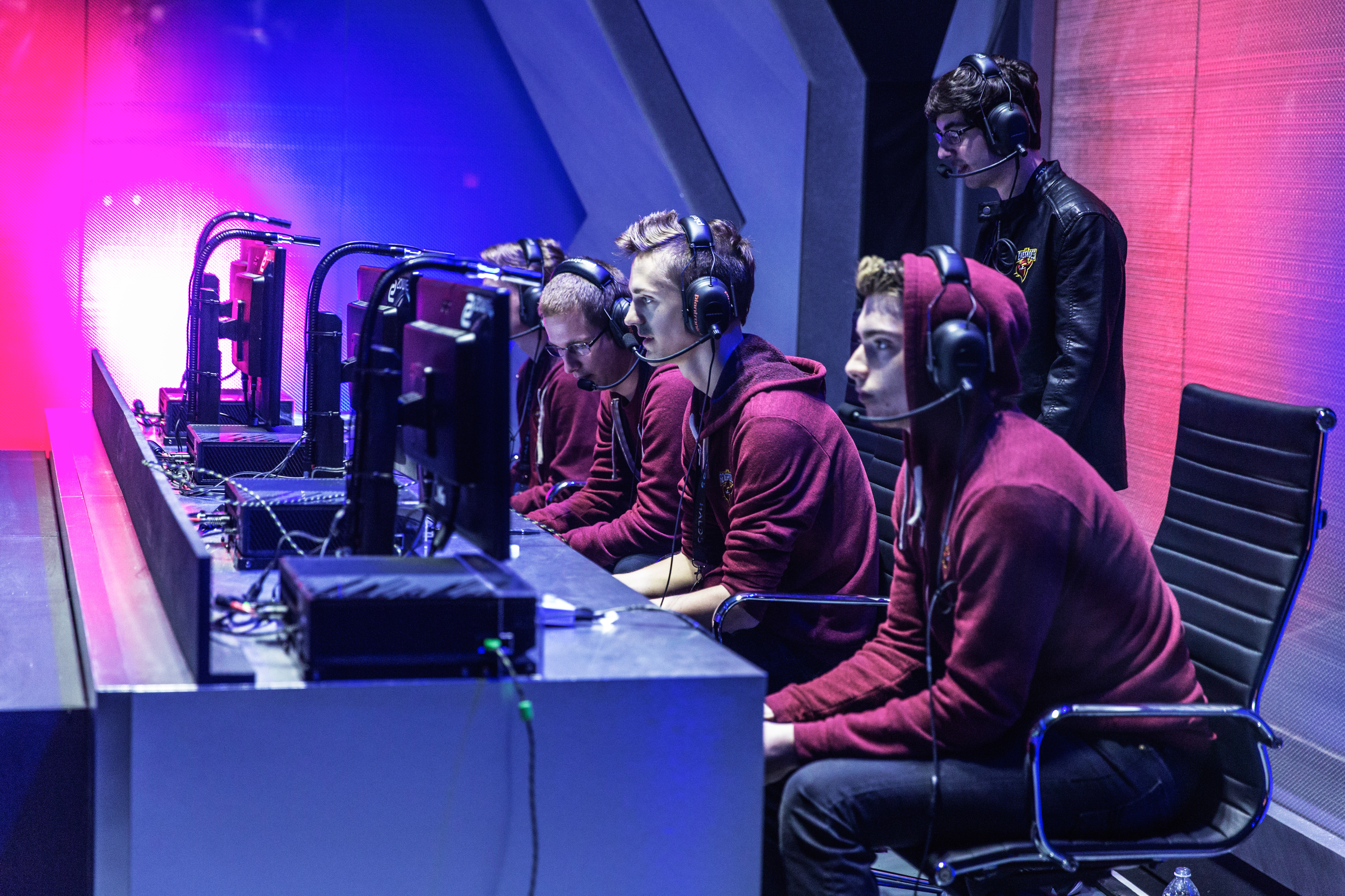 Halo World Championship 2016 Renegades Focused