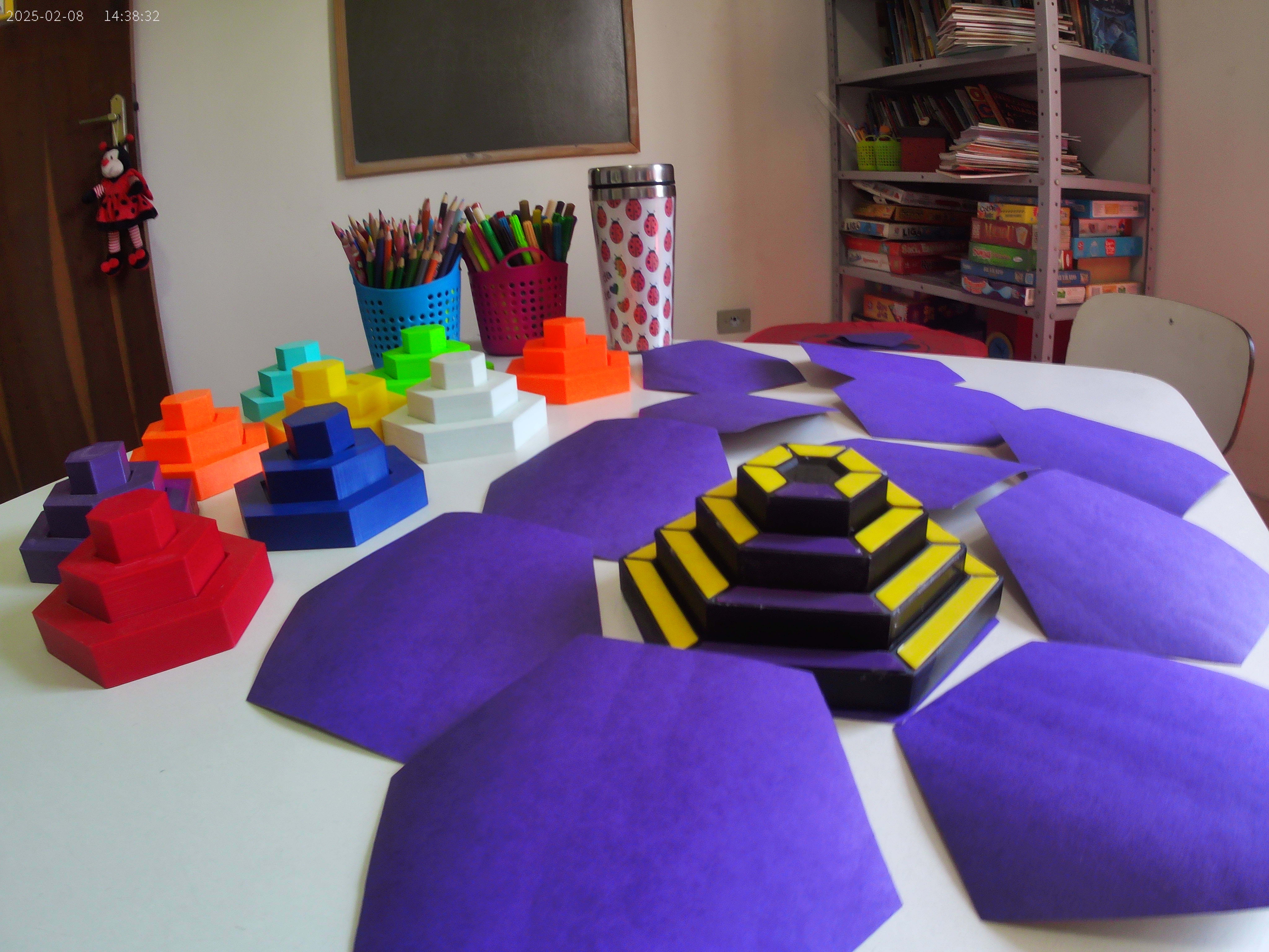 Imagem do jogo Hanoi Puzzles Flip Match