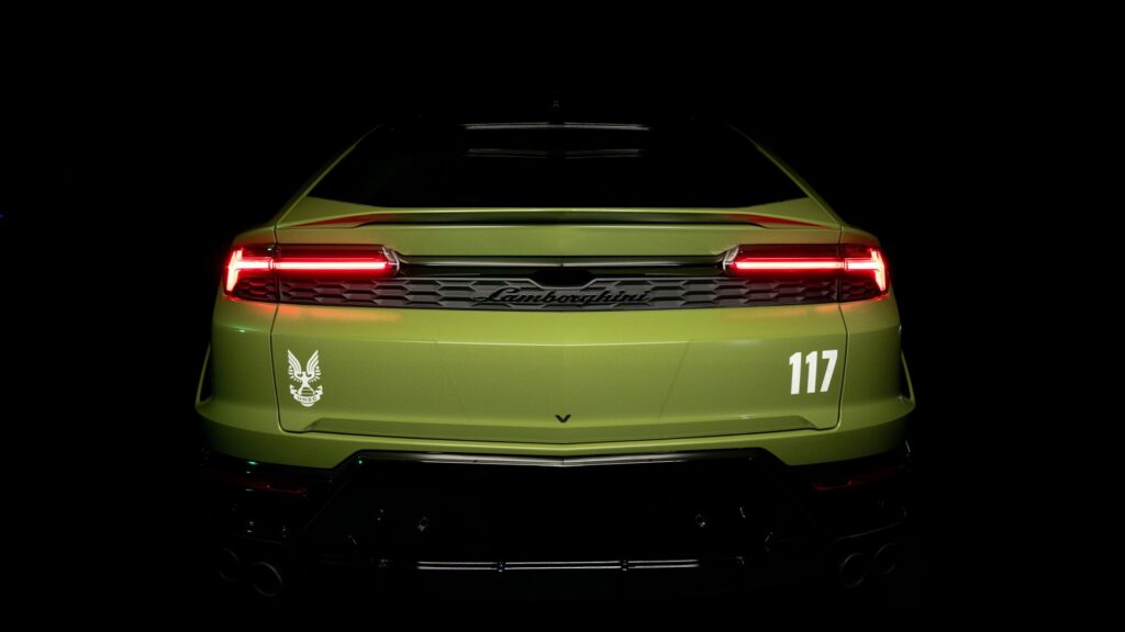 Imagem da Miniatura de Lamborghini Urus SE Master Chief 117 Edition 